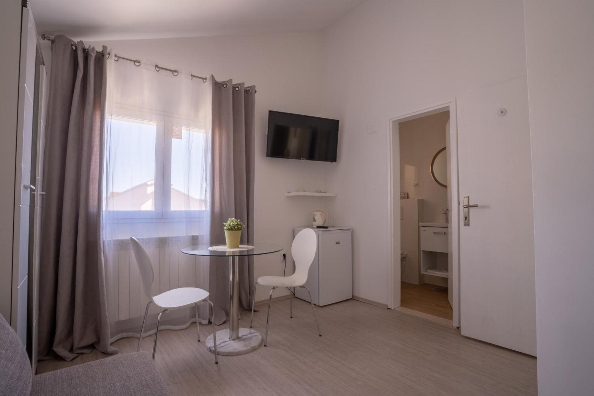 Apartments & Rooms Petra زادار المظهر الخارجي الصورة